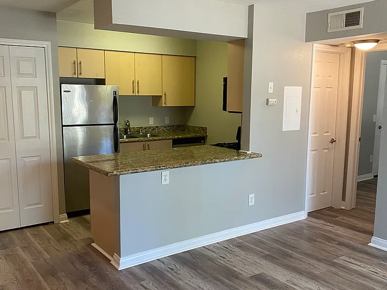 2155 Highpointe Dr #108 — Photo 9