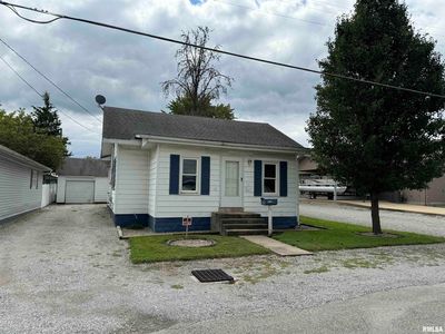 8 E Hawkins St, Pinckneyville, IL, 62274