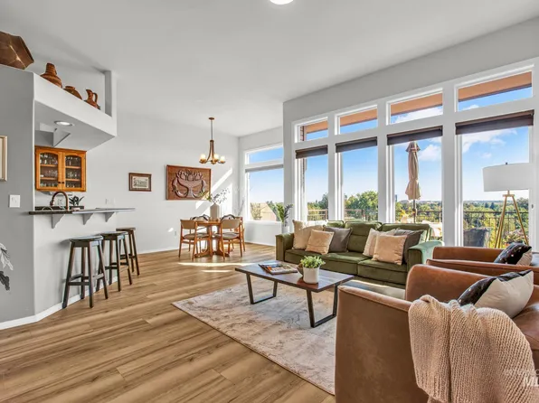 1411 W Camel Back Ln, Boise, ID 83702