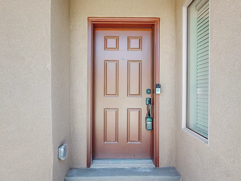308 Prism Ave SW — Photo 6