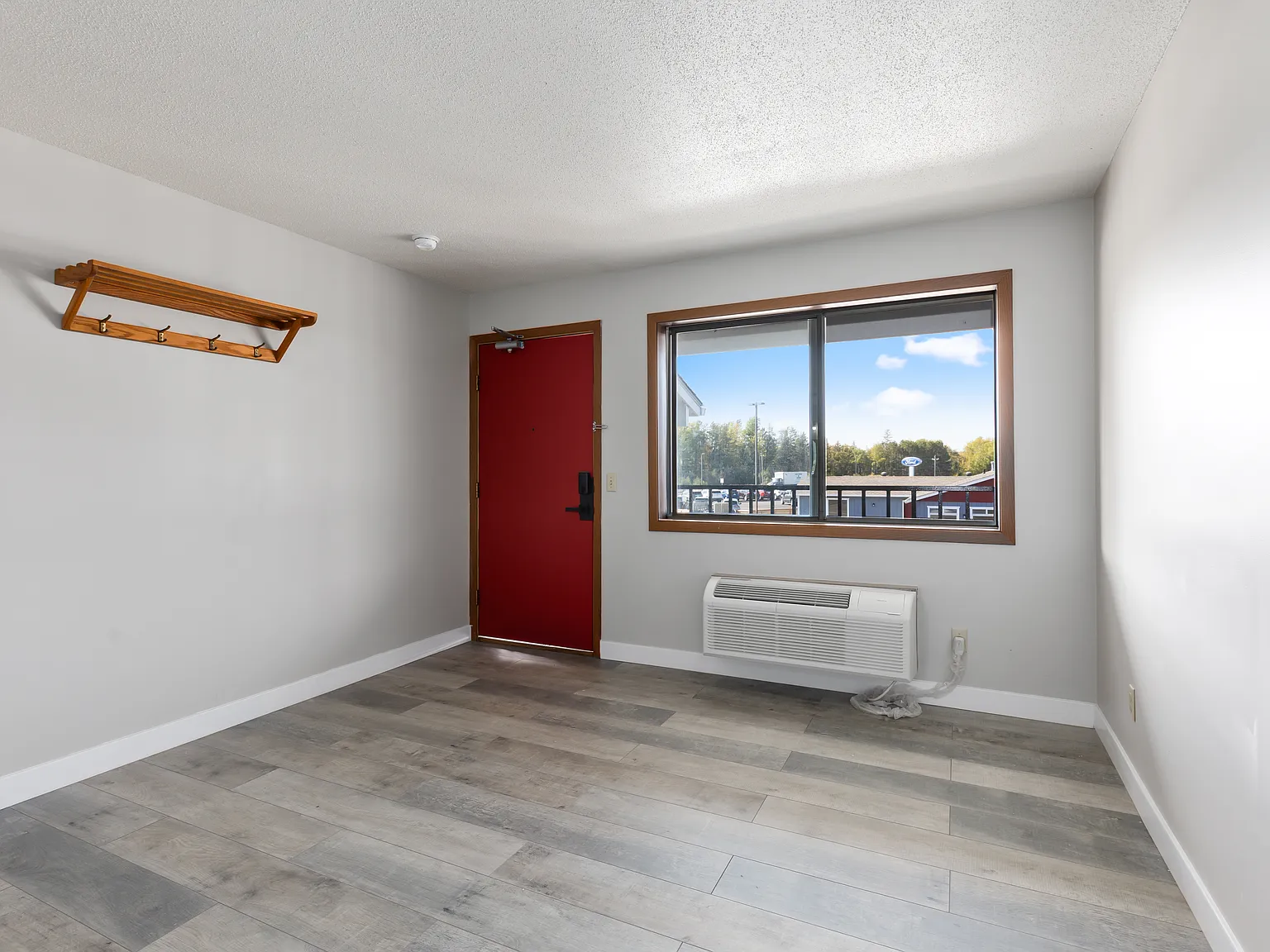 Studio, 338 sqft, $750 — Photo 2
