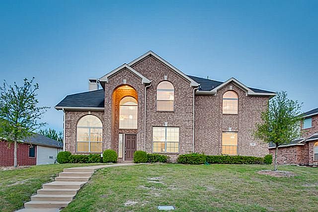 1st image of 980 Wisperwood Dr