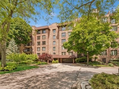 3810 Mission Hills Rd APT 306, Northbrook, IL, 60062
