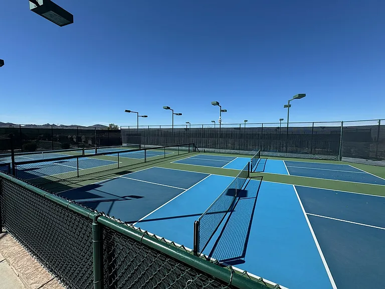 Community Tennis