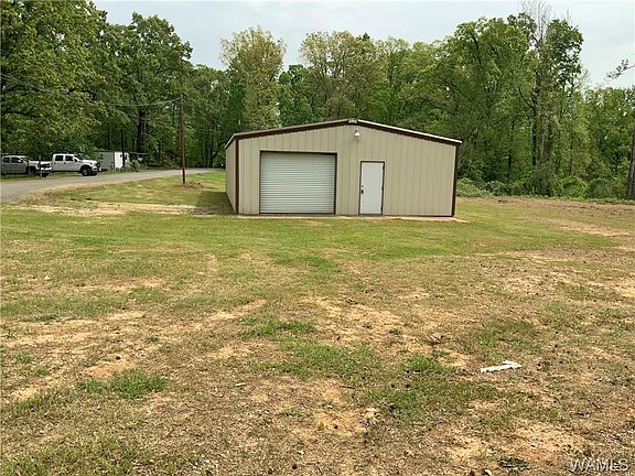 3rd image of 6937 Golden Acres Ln