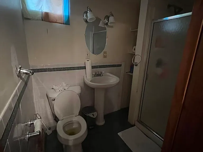 33XX Glenview St — Photo 2