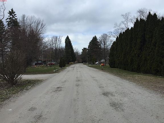 5th image of 4040 Velma Dr