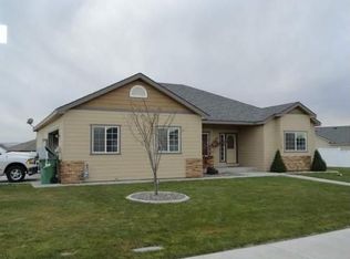 6304 Del Mar Ct, Pasco, WA 99301