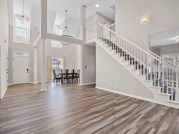 204 Victoria Trce