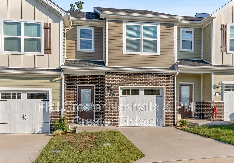 305 Masters Way — Photo 4