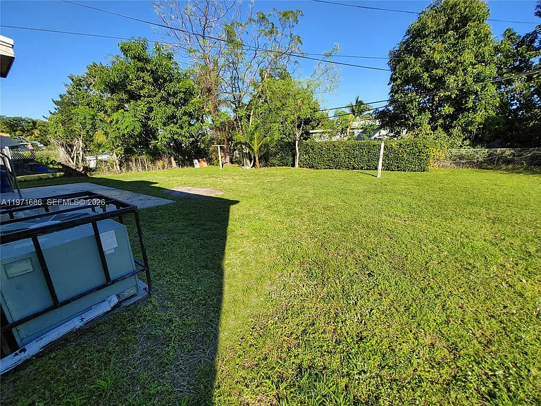 14901 NW 9th Ct — Photo 40