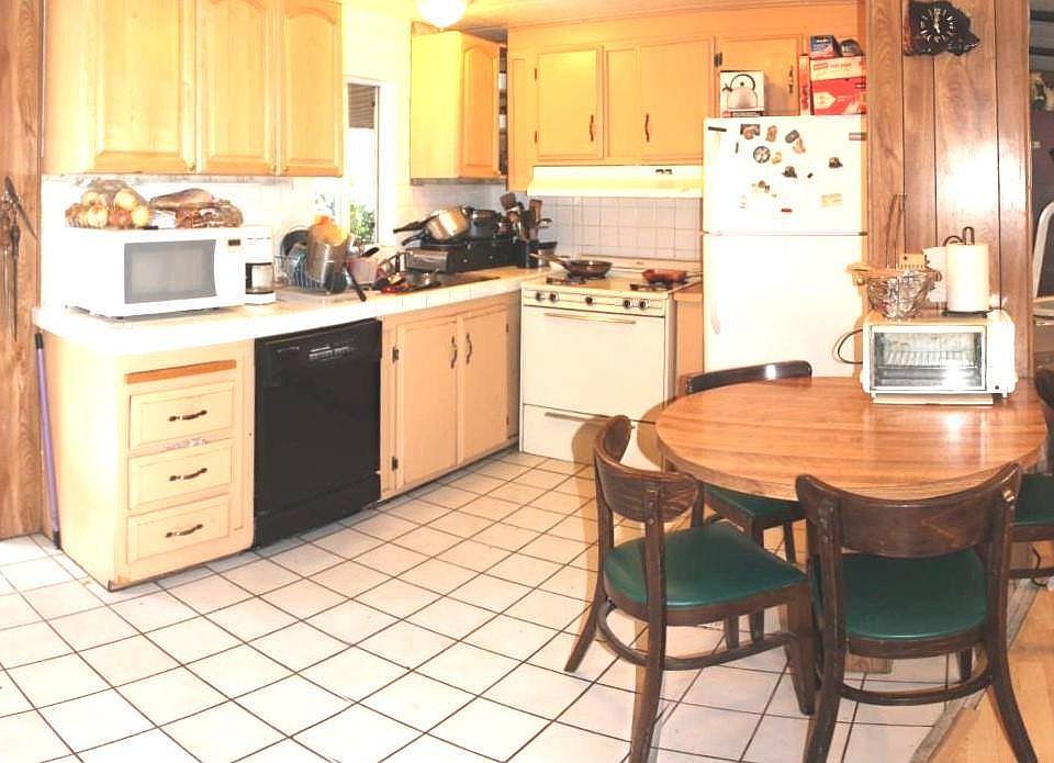 2nd image of 411 Lewis Rd Spc 273