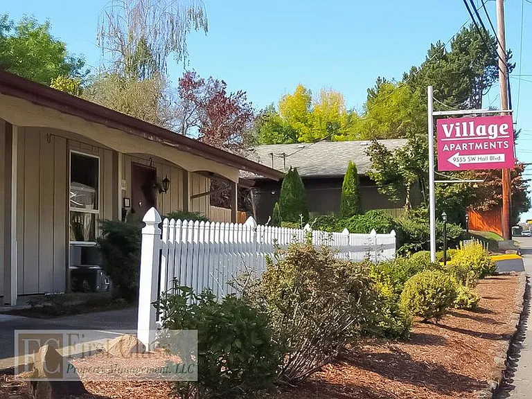 9555 SW Hall Blvd #12 — Photo 12