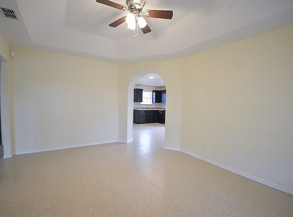5th image of 5005 N 36th St