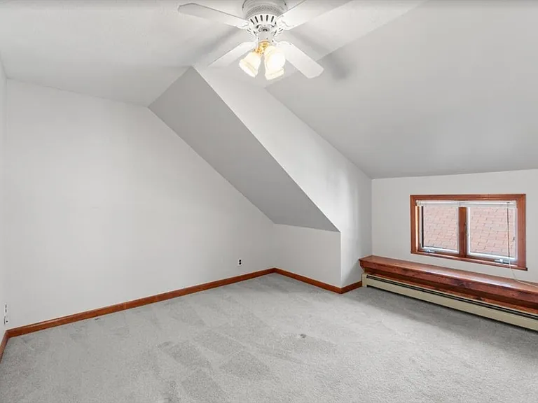 146 W Adams St #2 — Photo 12