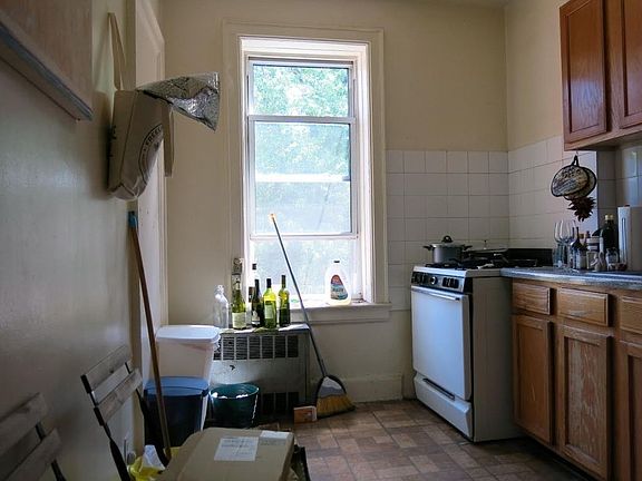 2nd image of 168 Martense St #2