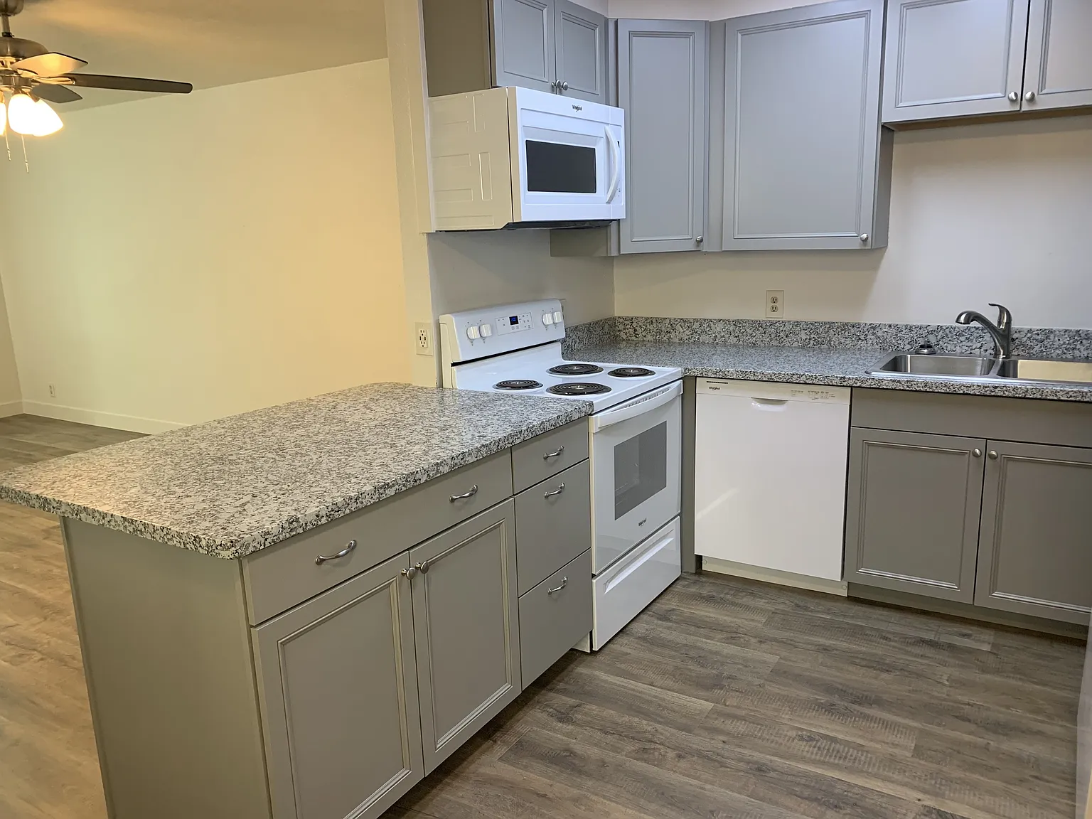167 Lincoln Way - 1 — Photo 4