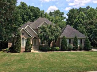 220 Benwell Ct, Morrisville, NC 27560
