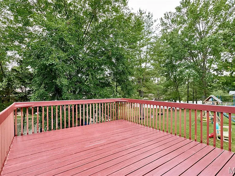 241 Valleyoak Ct — Photo 50