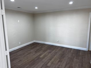 487 Louisville St #1B, Hemet, CA 92545