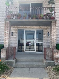 18224 Wentworth Ave APT 7, Lansing, IL, 60438