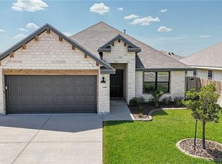 2108 N 27th St, Hidalgo, TX 78557