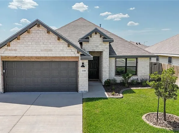 2108 N 27th St, Hidalgo, TX 78557