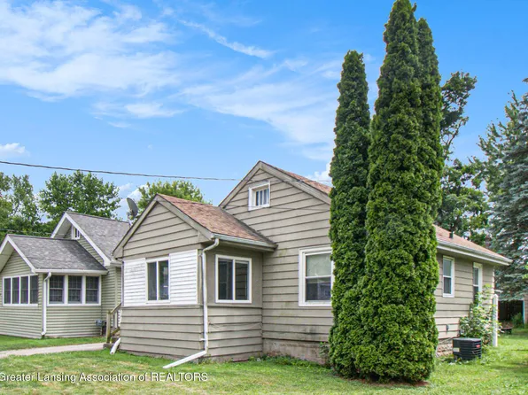 1523 Downey St, Lansing, MI 48906