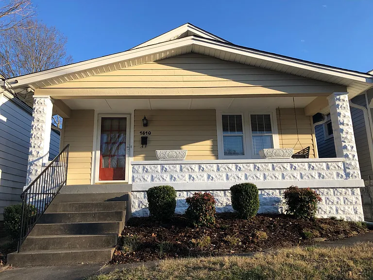 1810 Stevens Ave — Photo 15
