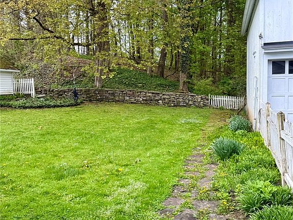 4th image of 5 Chenango St