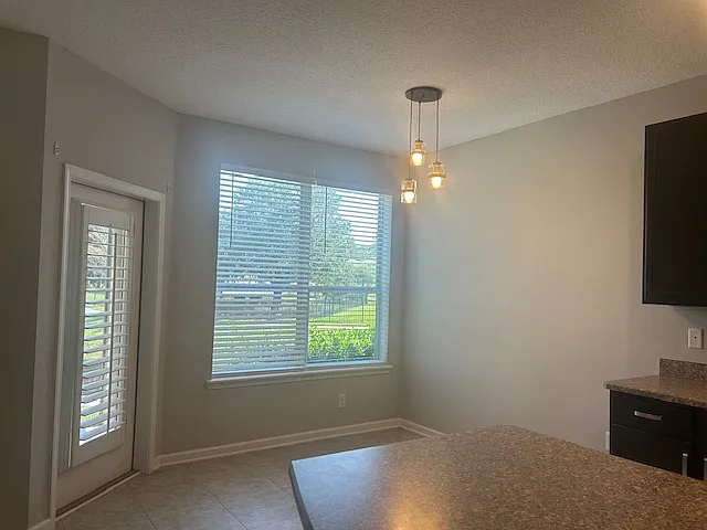 503 Walnut Dr — Photo 7