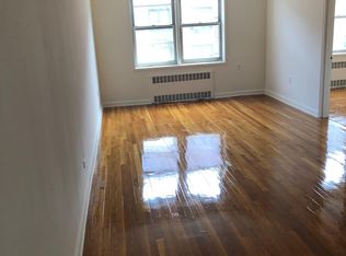 13824 77th Ave, Flushing, NY 11367