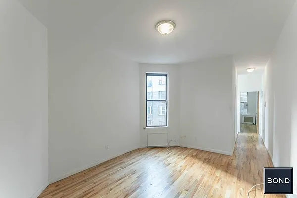 Rented by Bond New York | media 6