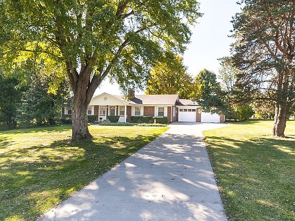 5th image of 321 Pheasant Dr