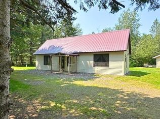 N9336 Phalzgraff Rd, Tripoli, WI 54564