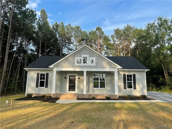 3907 Evans Creek Rd, Brodnax, VA 23920