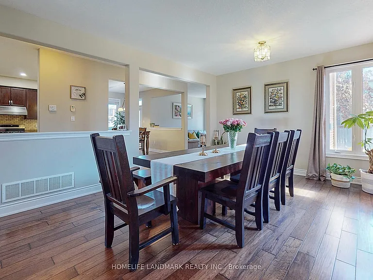 73 Graihawk Dr — Photo 5