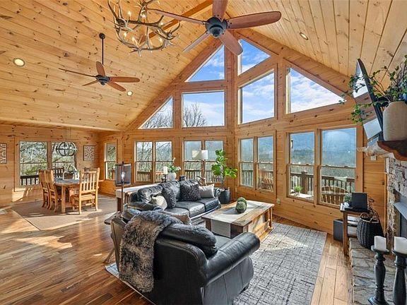 5th image of 411 Ridge Trl