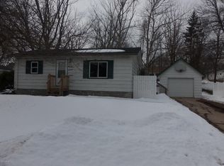 420 12th St SE, Waseca, MN 56093