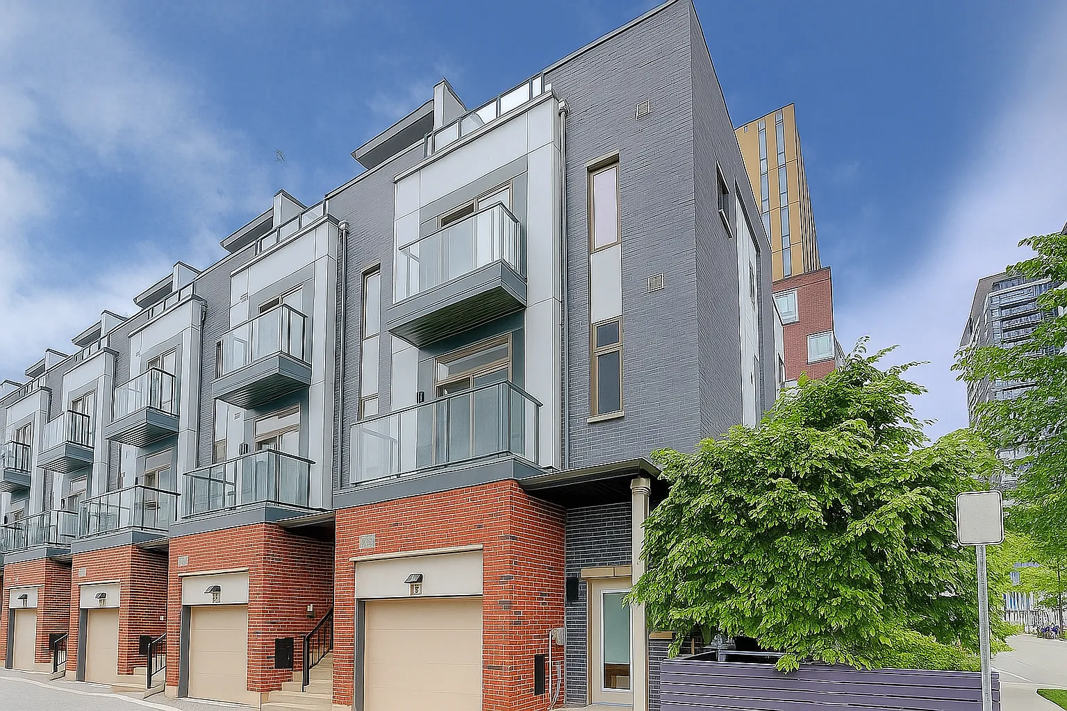 160 Sackville St — Photo 4