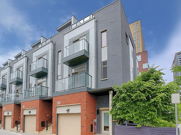 4th image of 160 Sackville St