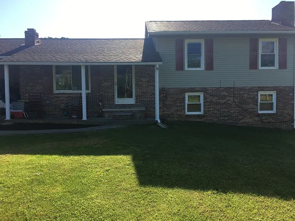 5700 Creek Hill Rd, Saint Paul, VA 24283