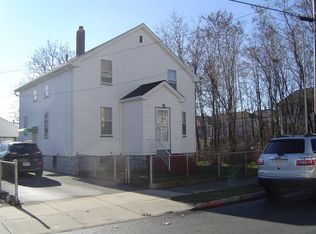 136 Bates St, New Bedford, MA 02745