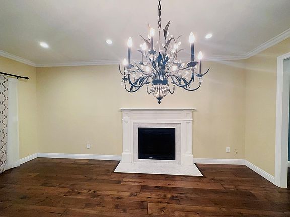 4th image of 5844 Herma St