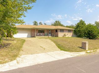 1442 W Water St, Weatherford, TX 76086