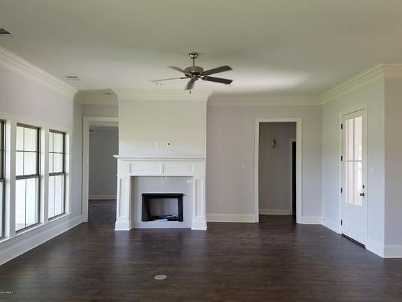 4th image of 104 Olivewood Dr