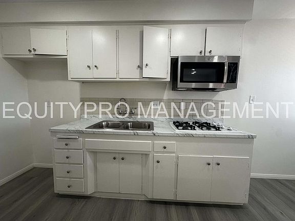 4th image of 7252 Newlin Ave #5