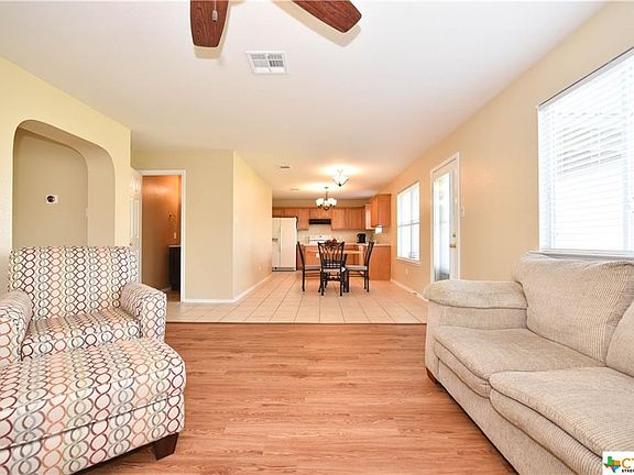 5th image of 6111 Blayney Dr