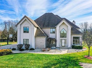 10064 Watercrest Dr, Fishers, IN 46038