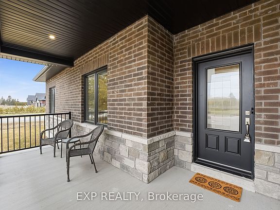 4th image of 2939 Rundle Rd